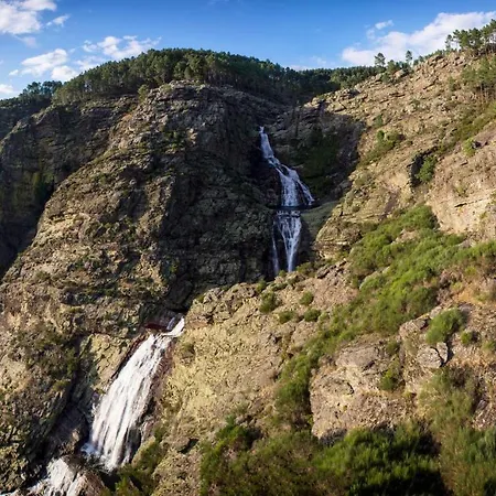 Casa Da Avó Ana Alvão Сasa de vacaciones Bilho