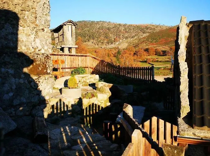 Casa Da Avo Ana Alvao